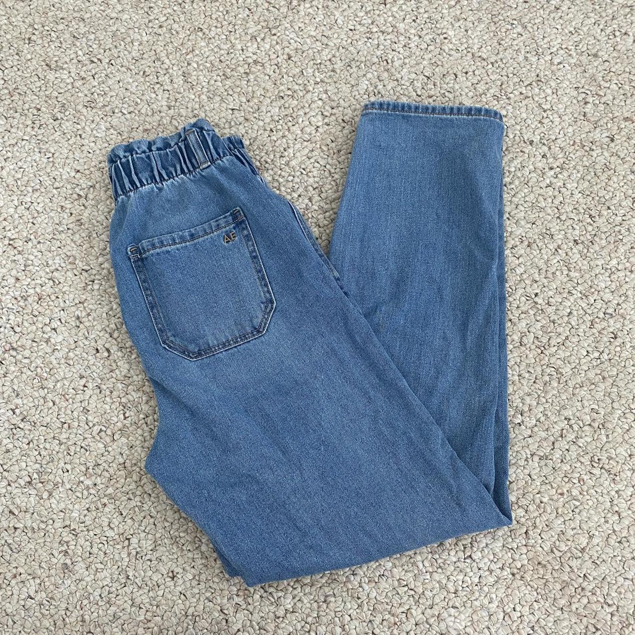 Size 00 mom on sale jeans