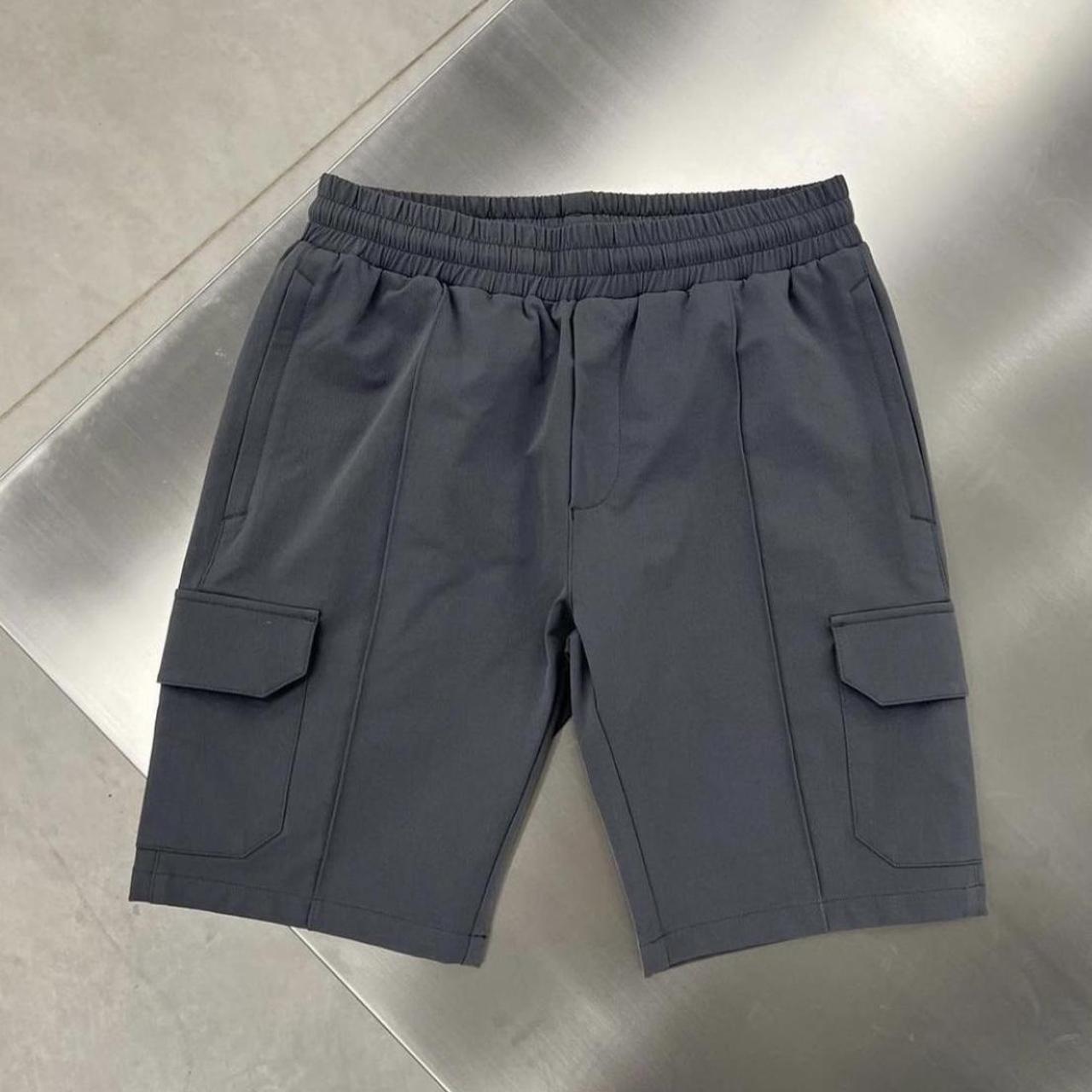 Men's Grey Shorts Depop
