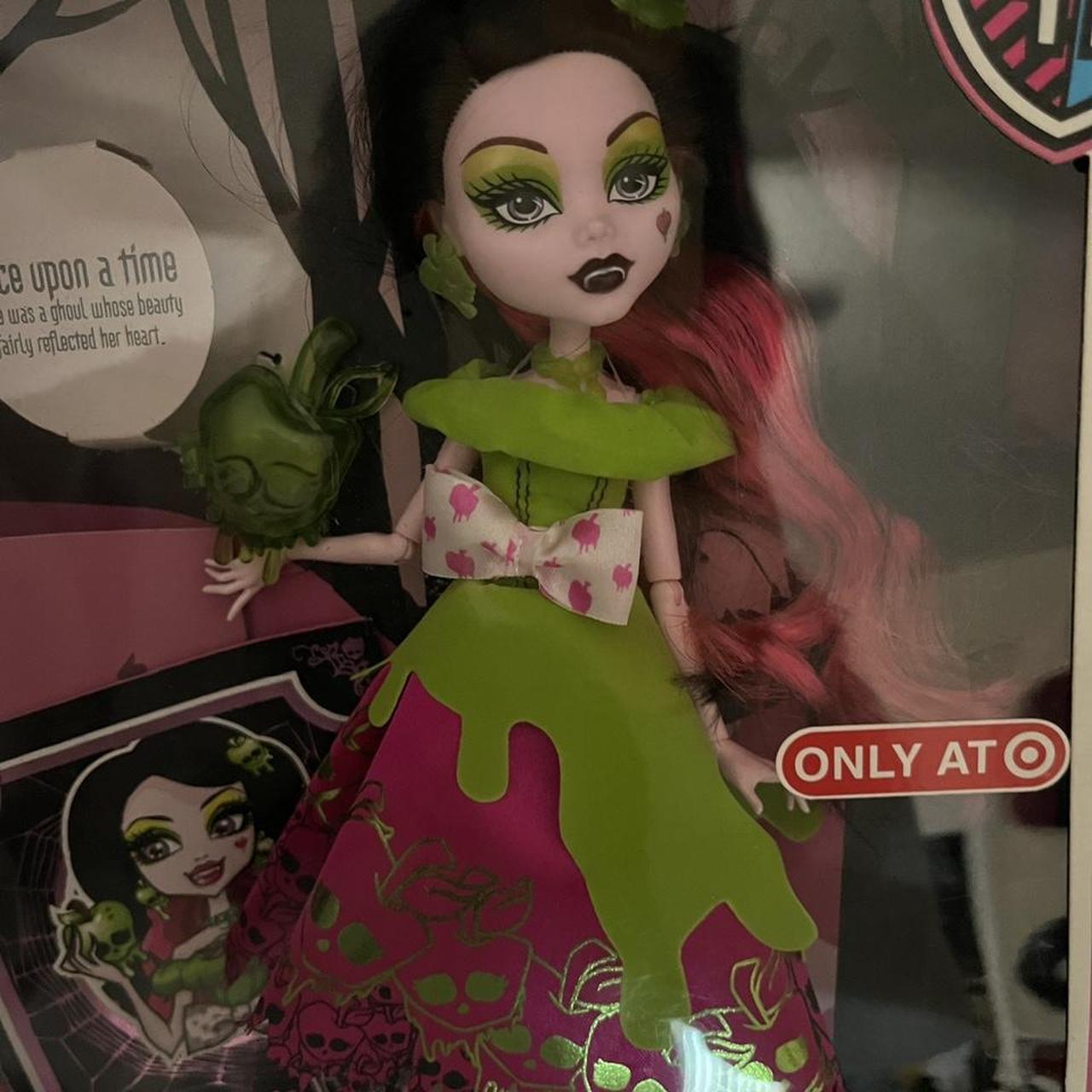 Monster high 🖤 Snow Bite -unopened -Please look... - Depop