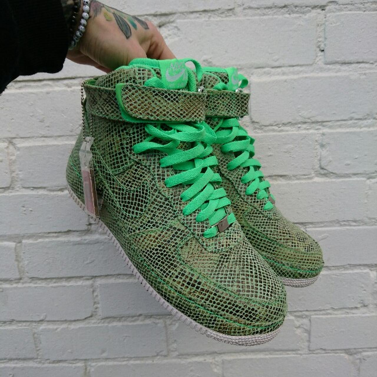 AIR FORCE ONE HIGH IN GREEN SNAKE skin!! YEAR OF Depop