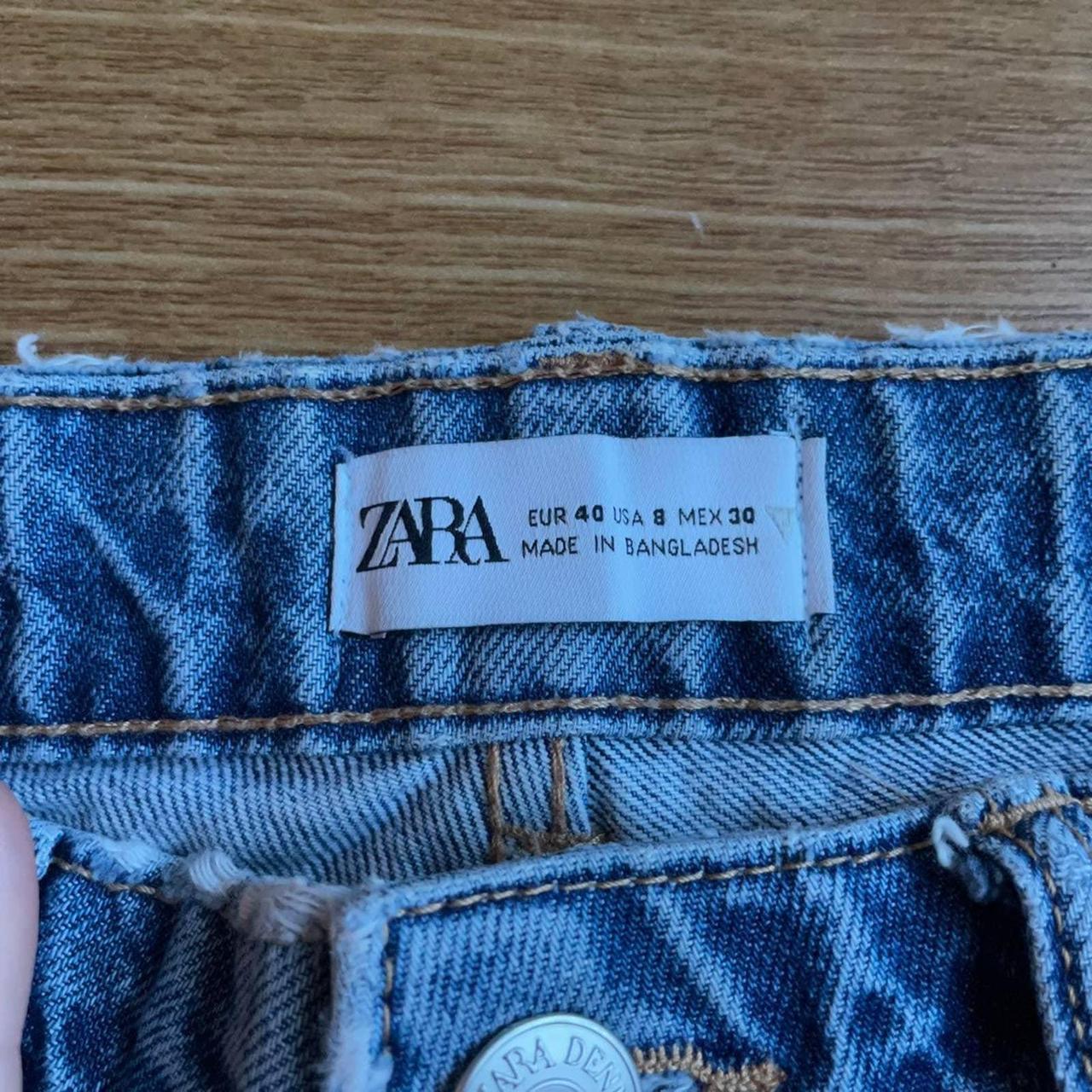 Straight leg High rise Zara Jeans. Size 8. Good... - Depop