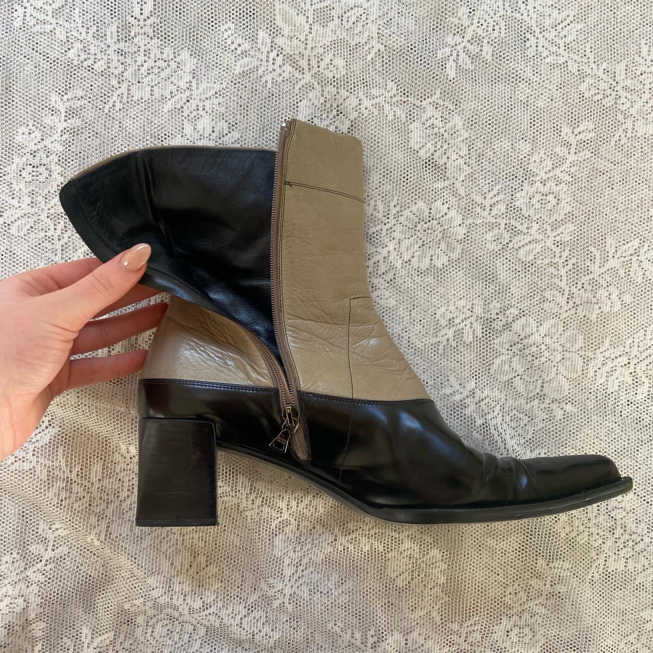 Prada square toe leather belted shoes Prada square-toe Leather