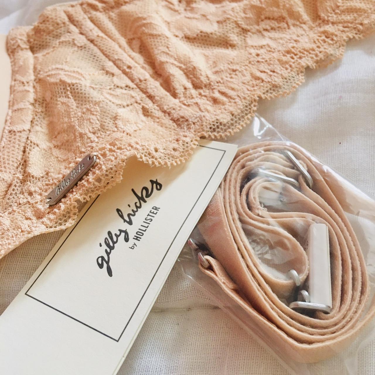 Hollister Gilly Hicks Strapless Pushup Bra. ideal... Depop