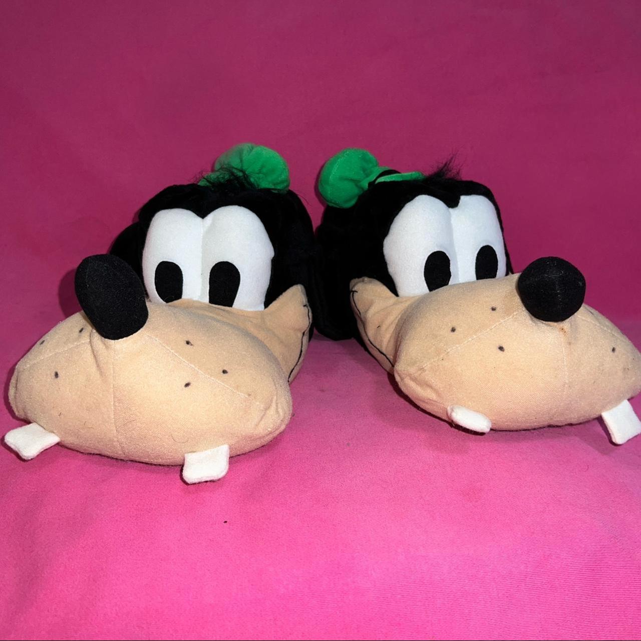 Disney goofy slippers hotsell for adults