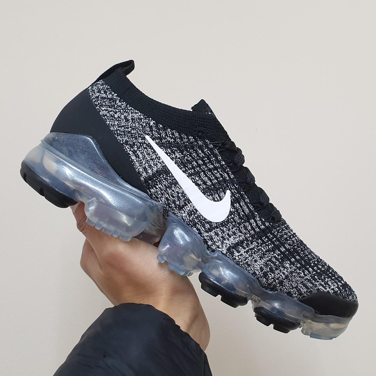 Vapormax flyknit 3 hot sale white metallic silver