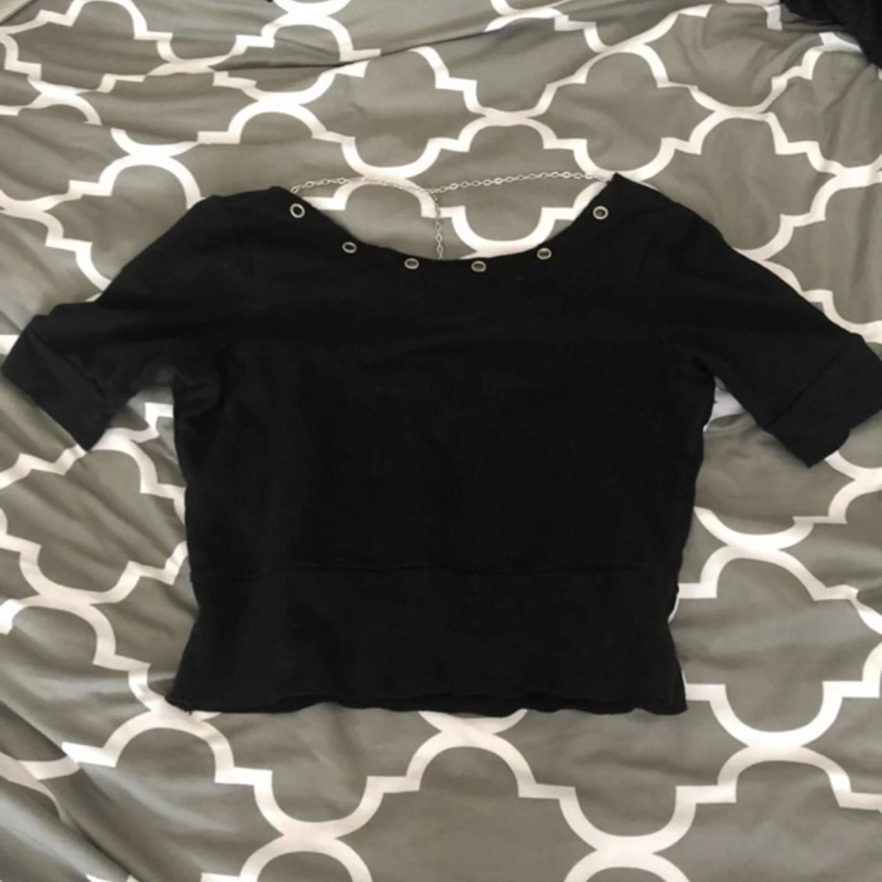 Product Image 3 - Back Drop Black Crop Top

Edgy