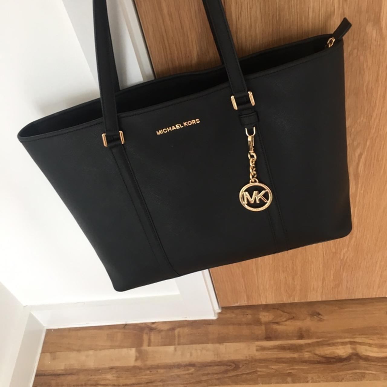 Authentic michaem kors bag deals