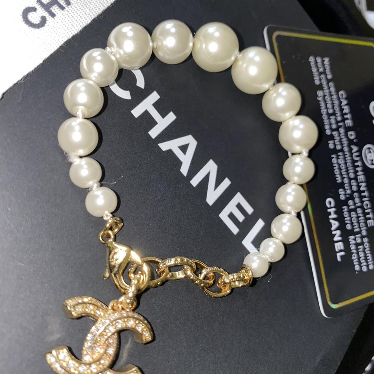 Chanel Pearl And Cc Gold Drop Charm Bracelet Amazing Depop