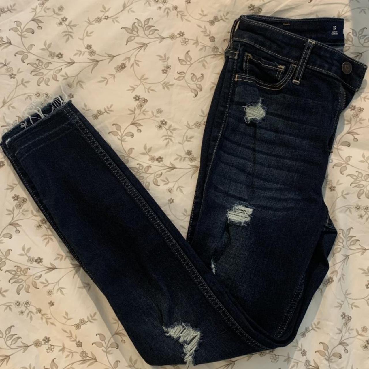 Hollister clearance colored jeans