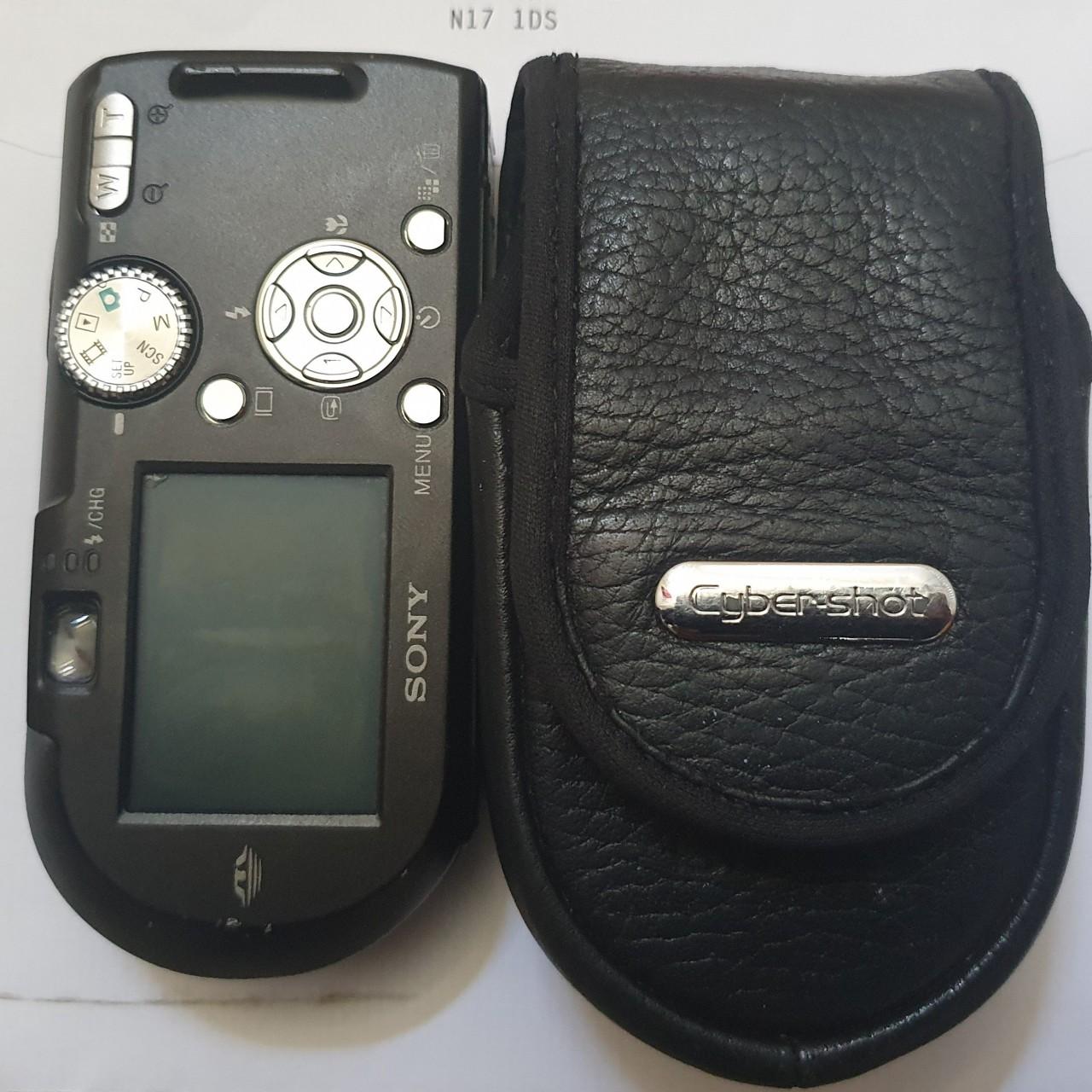 SONY CYBERSHOT "5.1 MEGAPIXELS" MODEL DSCP120... Depop