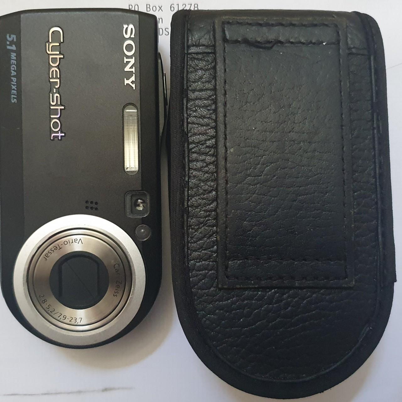 SONY CYBERSHOT "5.1 MEGAPIXELS" MODEL DSCP120... Depop