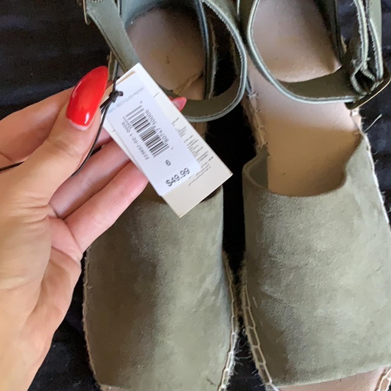 Gap Women's Espadrilles Depop