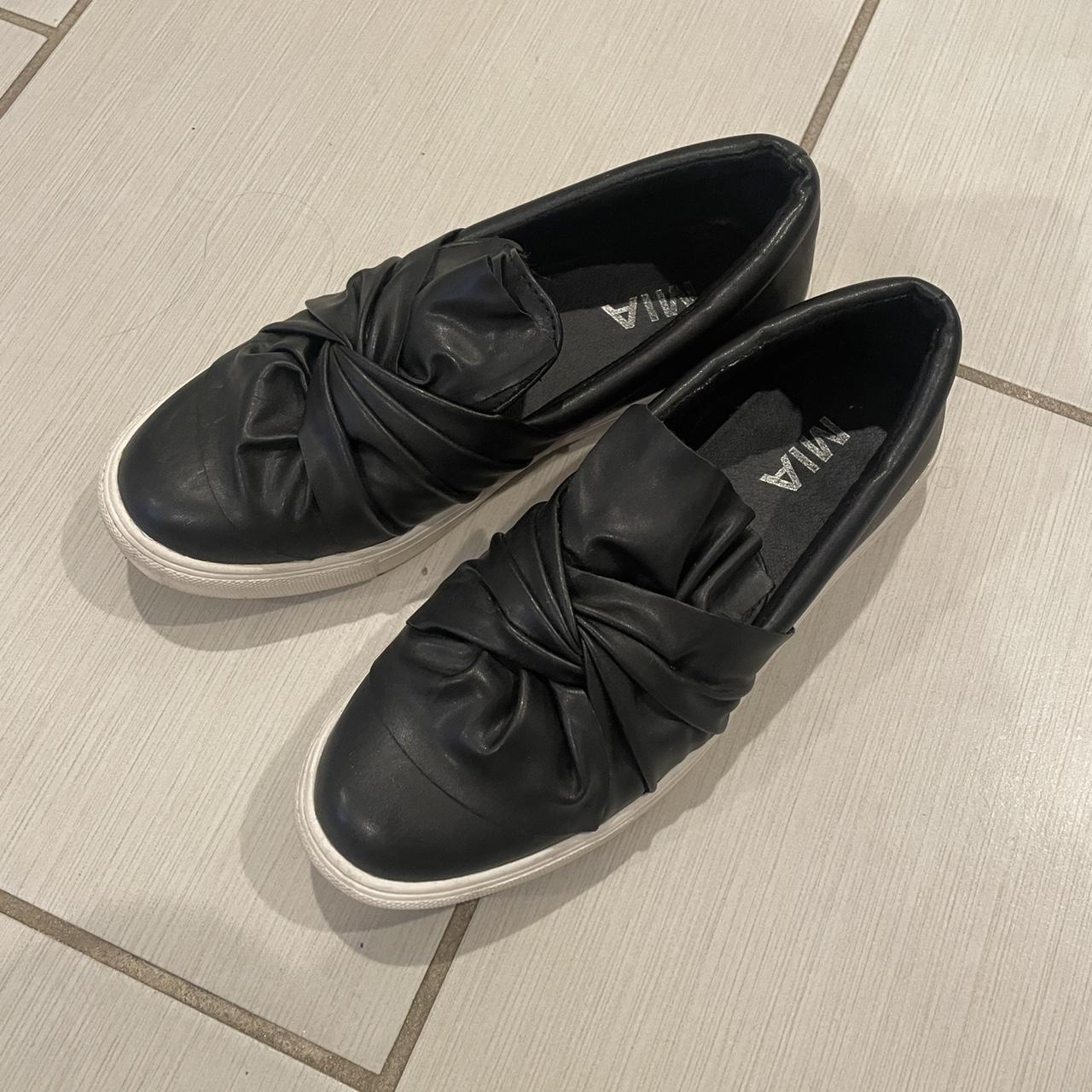 MIA Women's Black and White Trainers | Depop