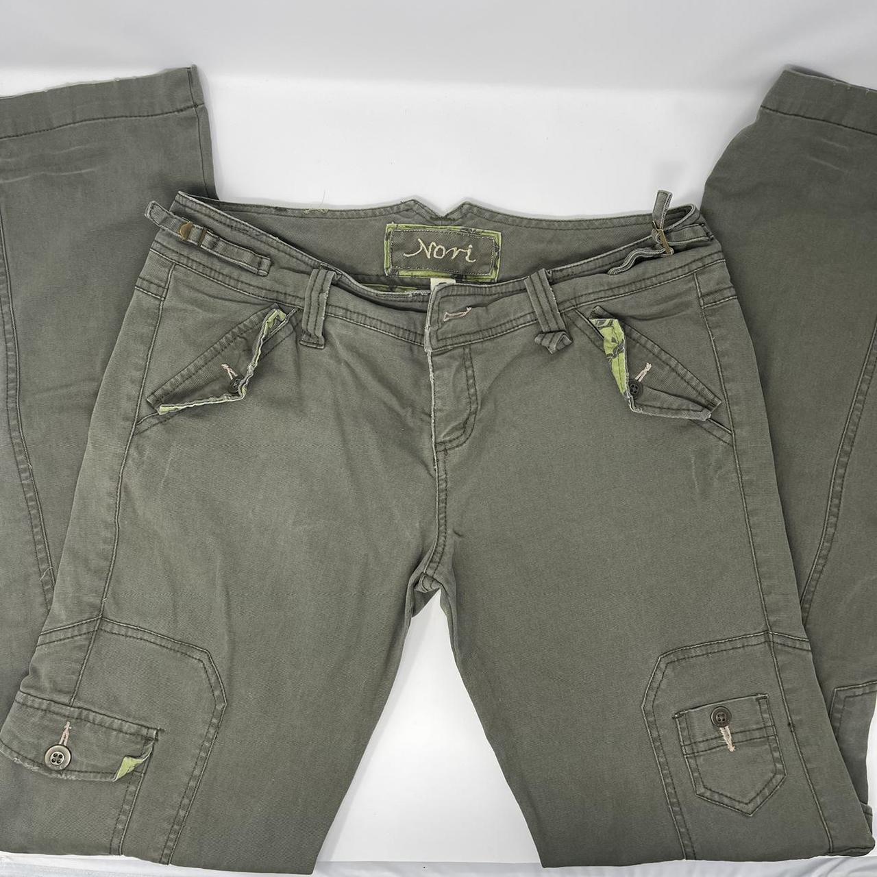 Y2K LOW WAISTED OLIVE GREEN CARGO STYLE PANTS WITH... - Depop