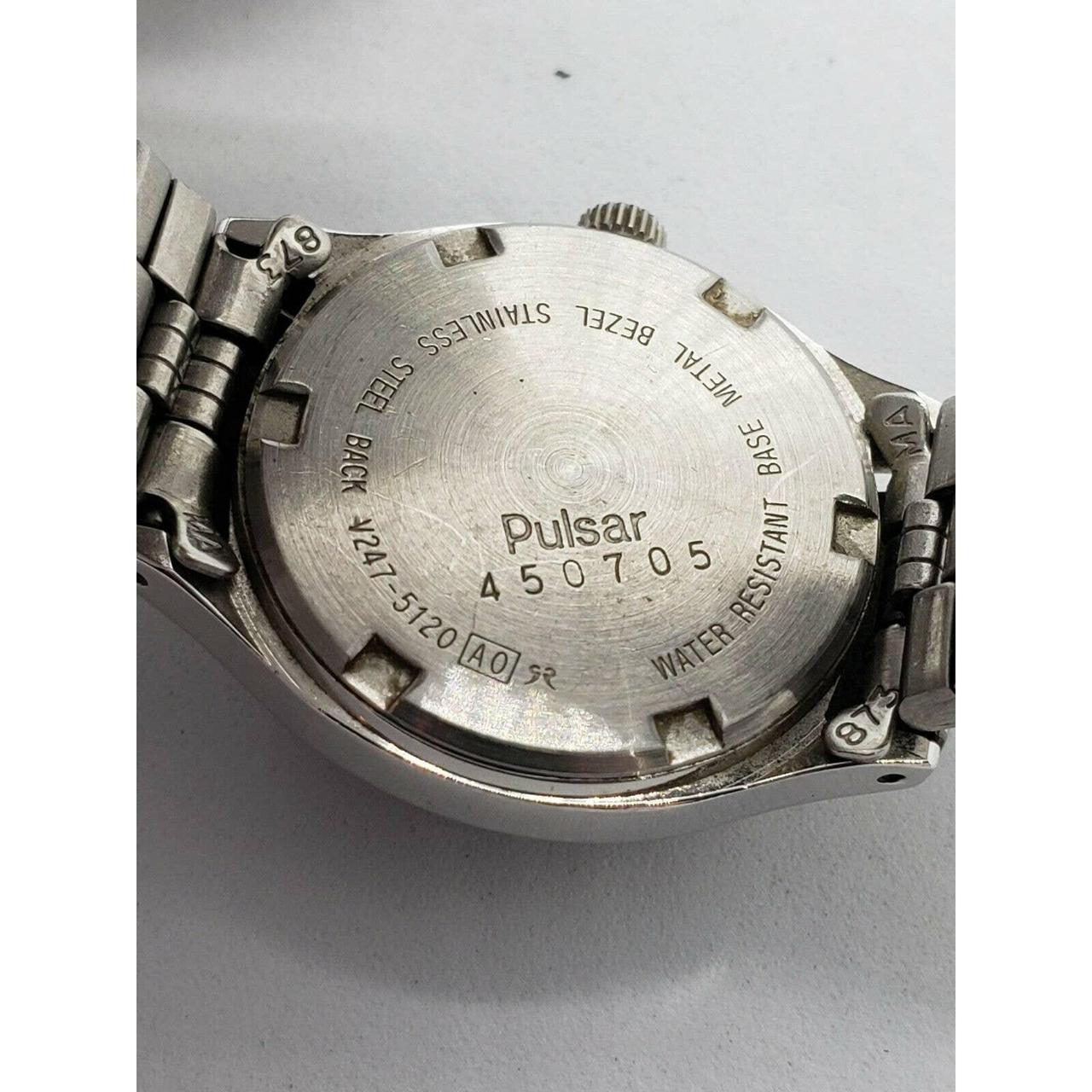 Vintage Pulsar by Seiko shops LADIES v247-5120