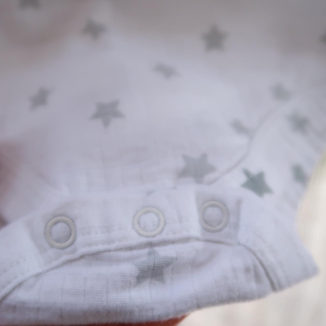 Aden + Anais White Sleepsuits-babygrows (3)