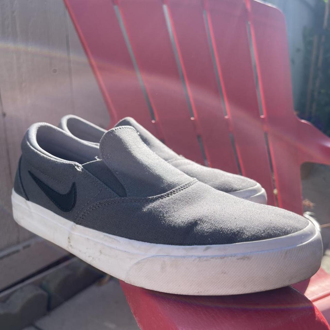 Nike skate sales slip ons