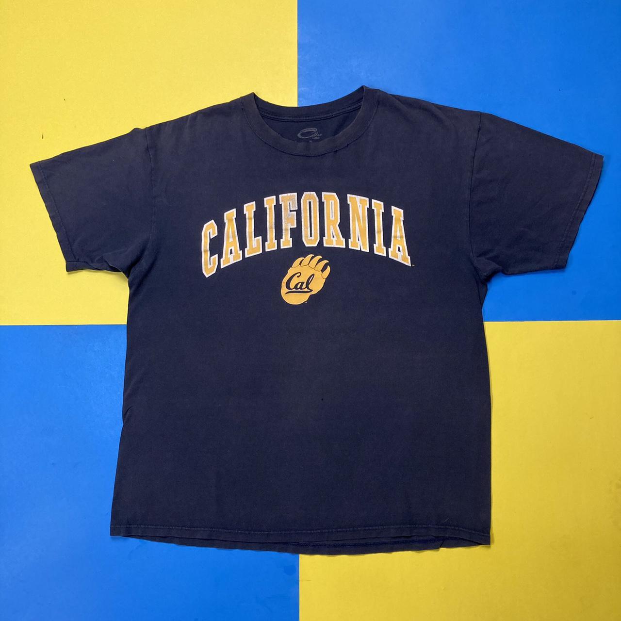 American Vintage Men's Navy and Yellow T-shirt | Depop