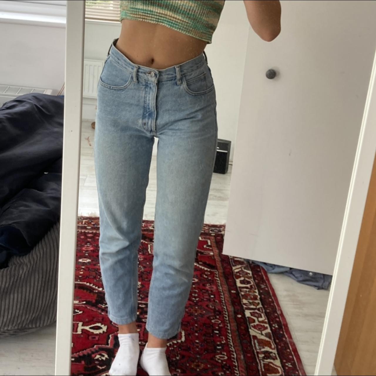 guess light wash jeans