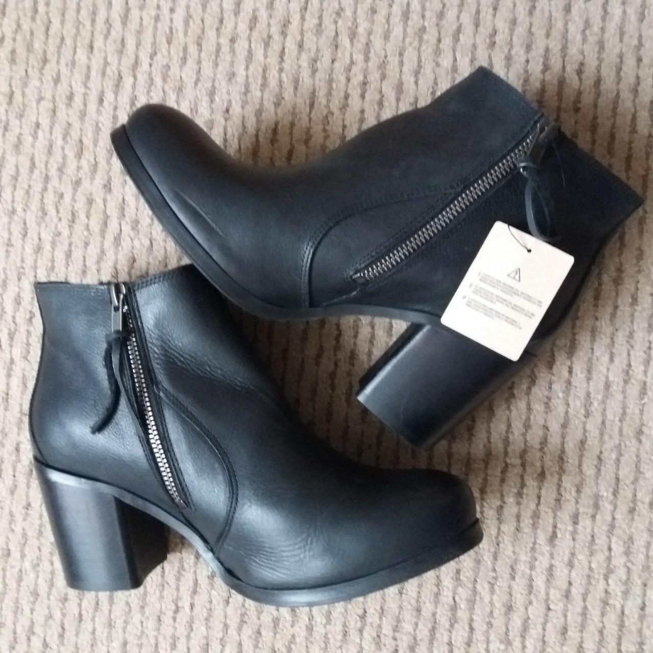 Levis Leather Black High Heel Boots Size Uk 6 Depop   P0 