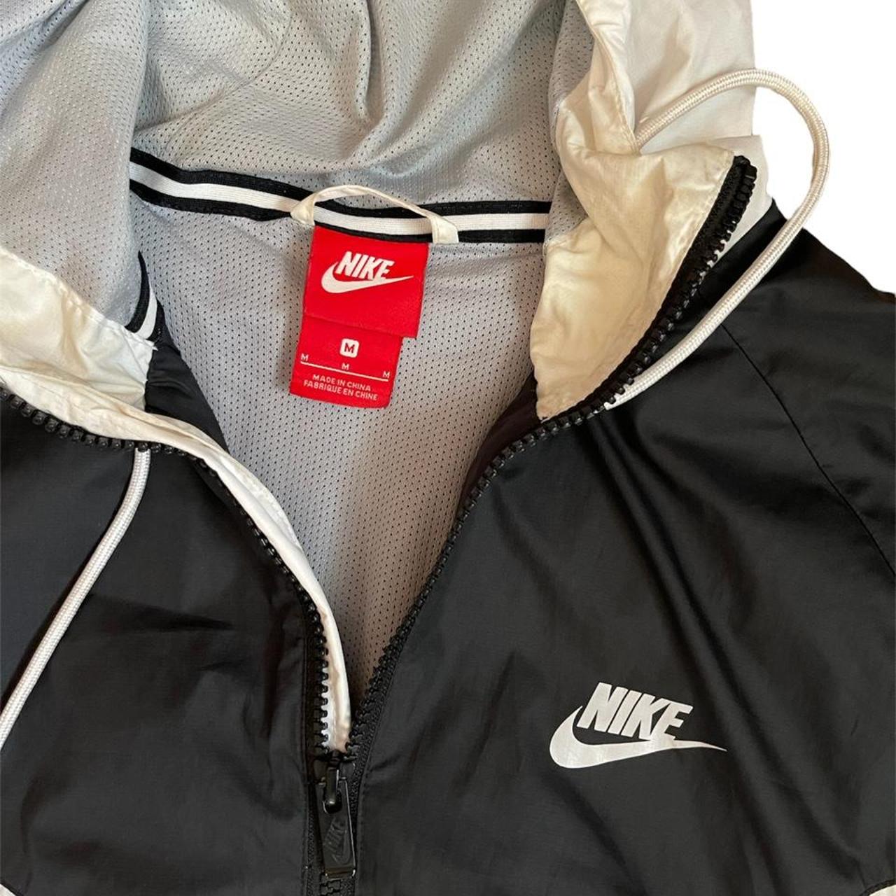 womens nike windbreaker white