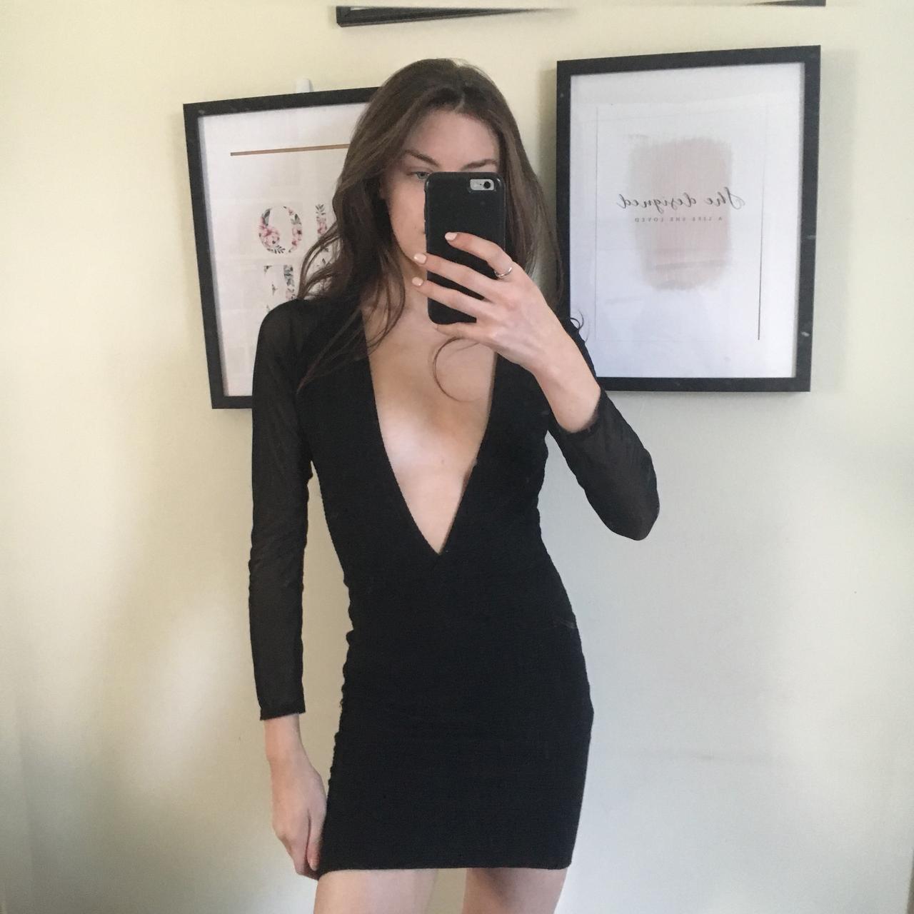 Black plunge lbd from missguided Size 8 a bit ttoo