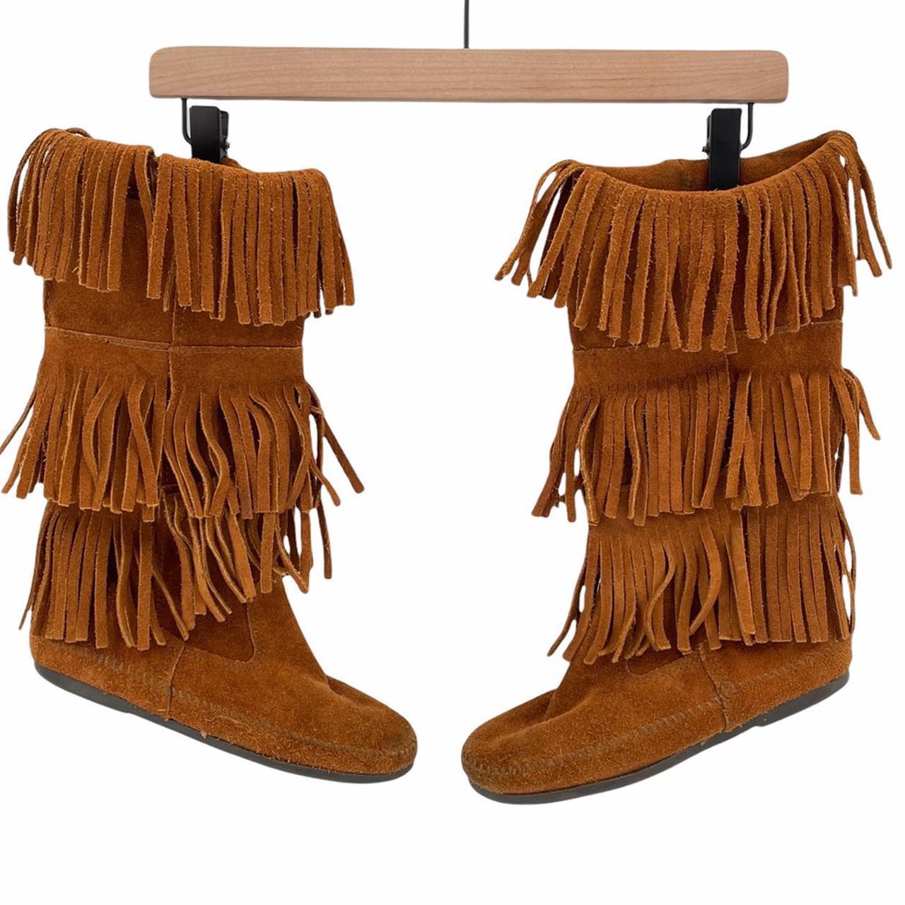 Product Image 1 - Minnetonka high moccasin boots in