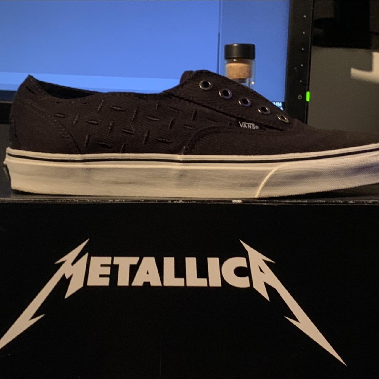 Lars Ulrich Era Laceless Vans worn around 5x soles. Depop