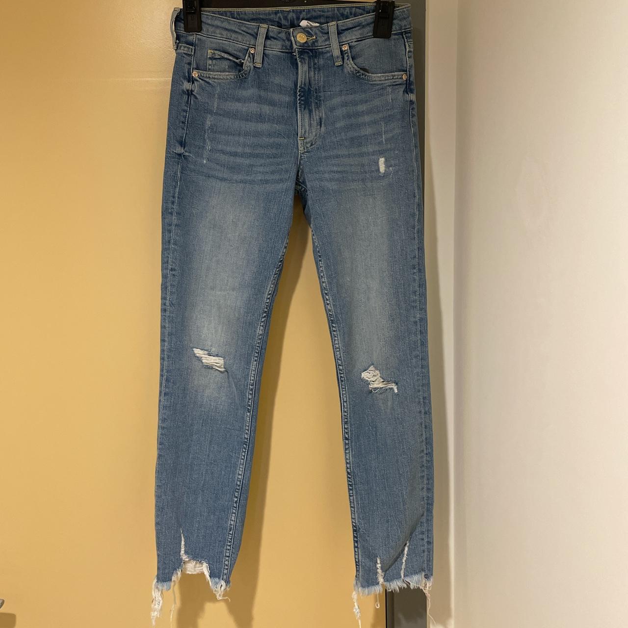 H&M Girlfriend fit regular waist jeans Light Depop