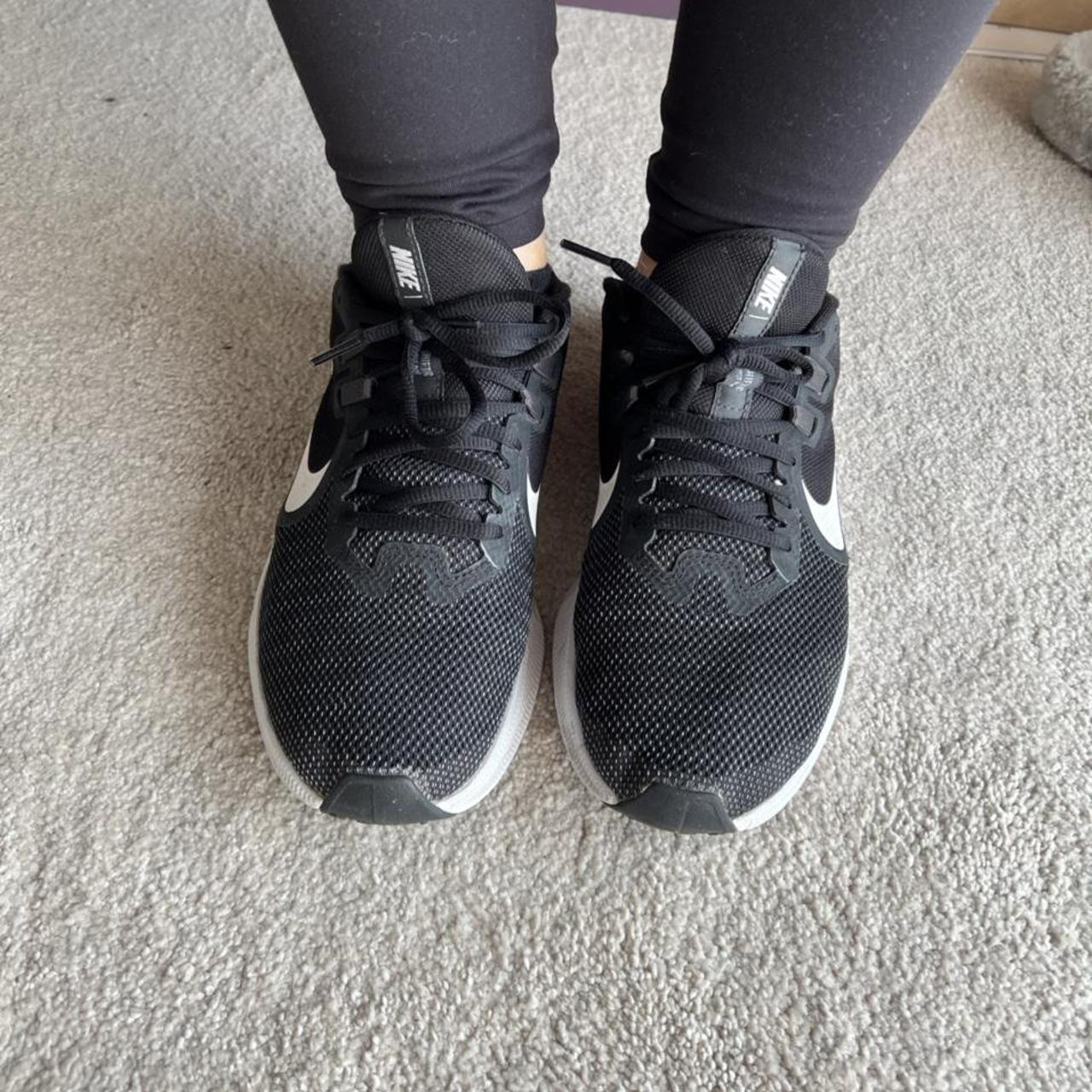 nike run fast trainers