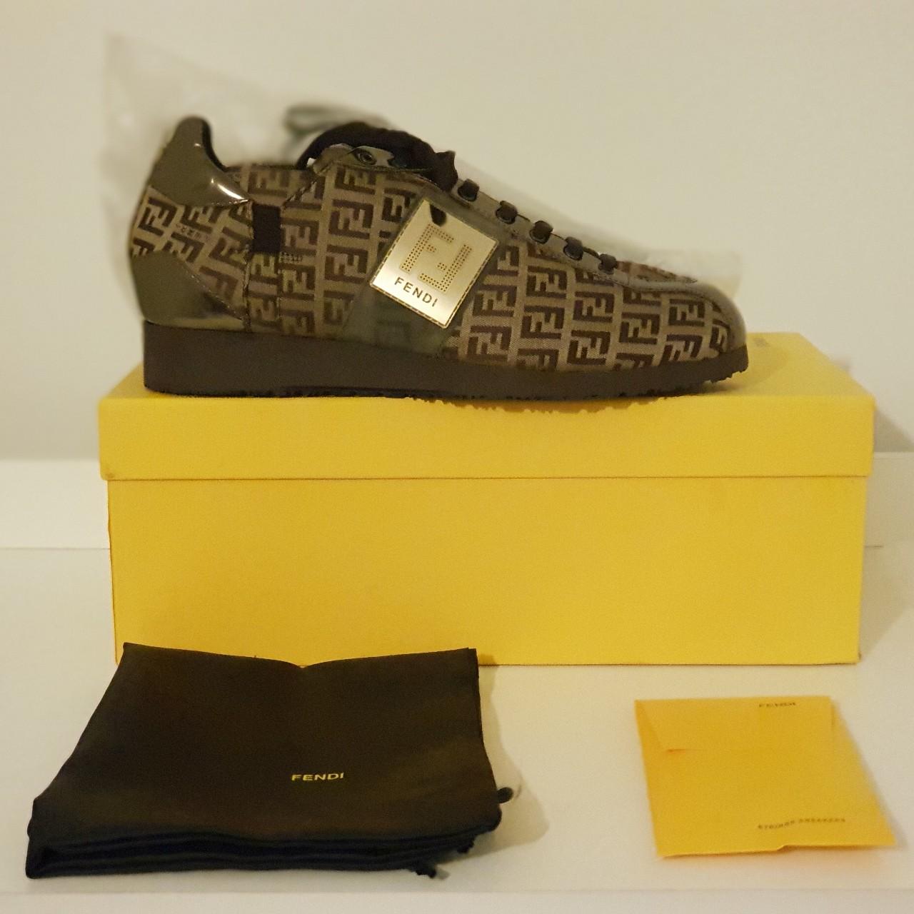 Fendi hotsell men's sneakers