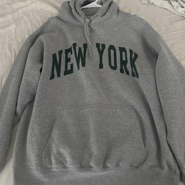 Brandy melville white oversized Christy New York hoodie