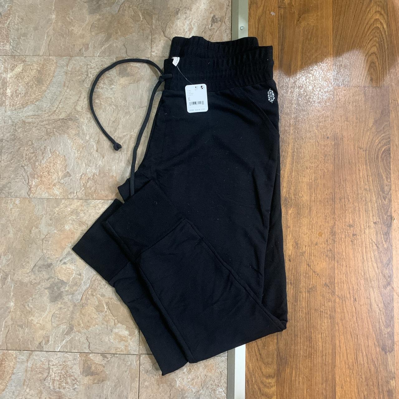 Free Assembly Women's Black Joggers-tracksuits (2)