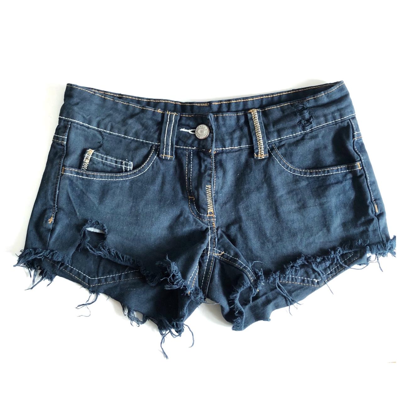 Women's Shorts | Depop