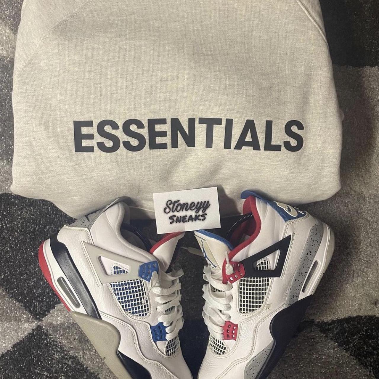 what the 4s size 8.5