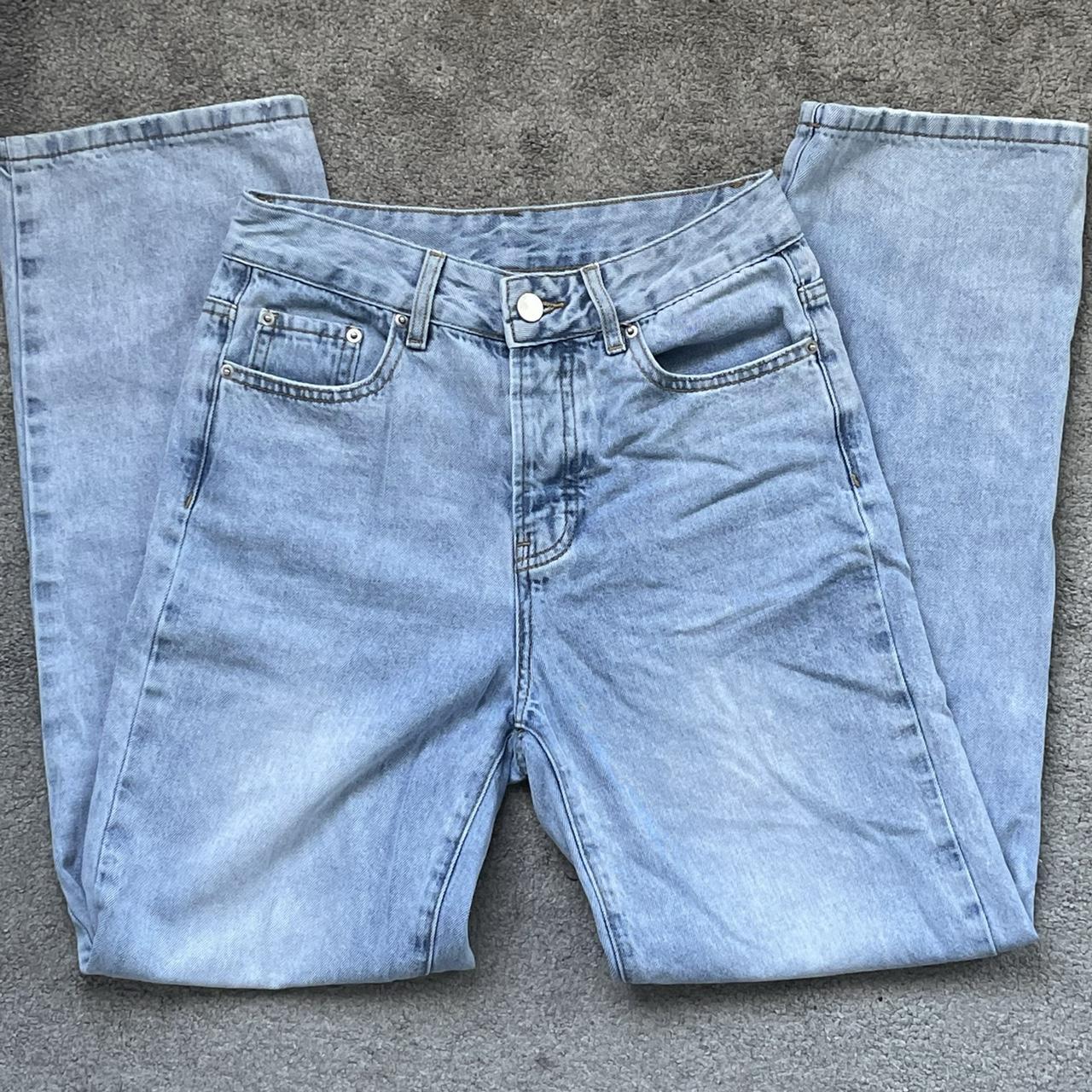 mid rise light wash straight leg jeans - Depop