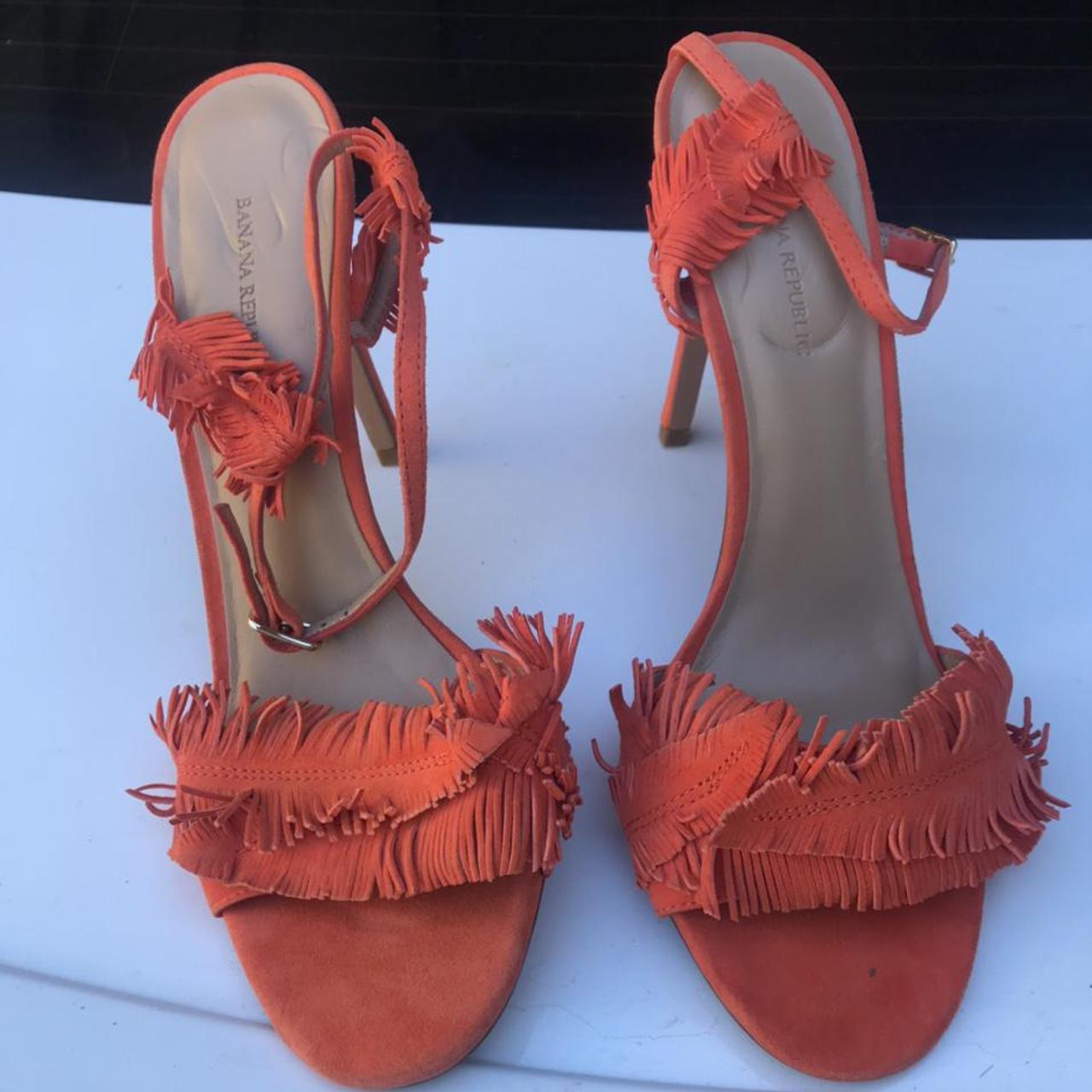 Cute best sale orange heels