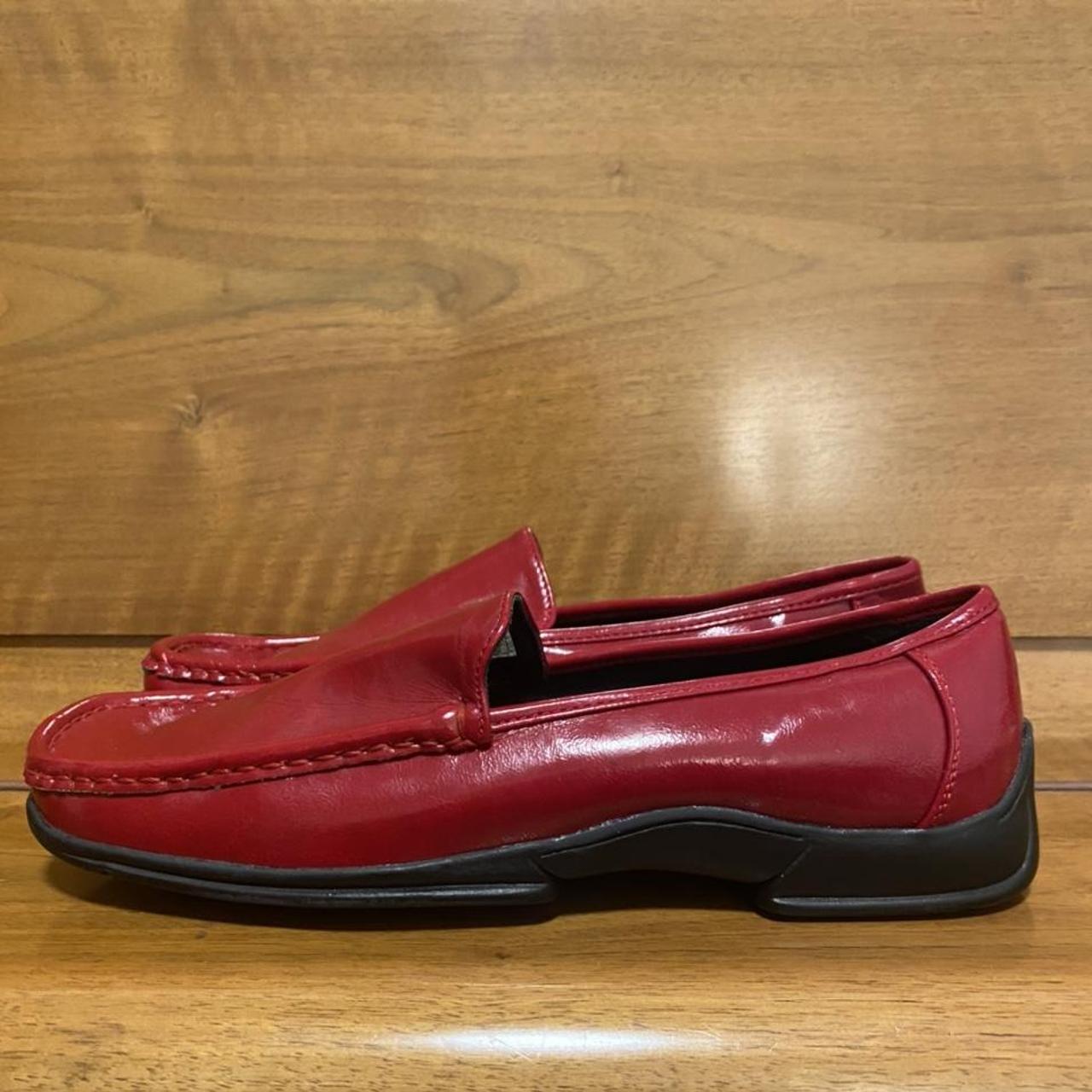 Women's Red and Black Loafers | Depop