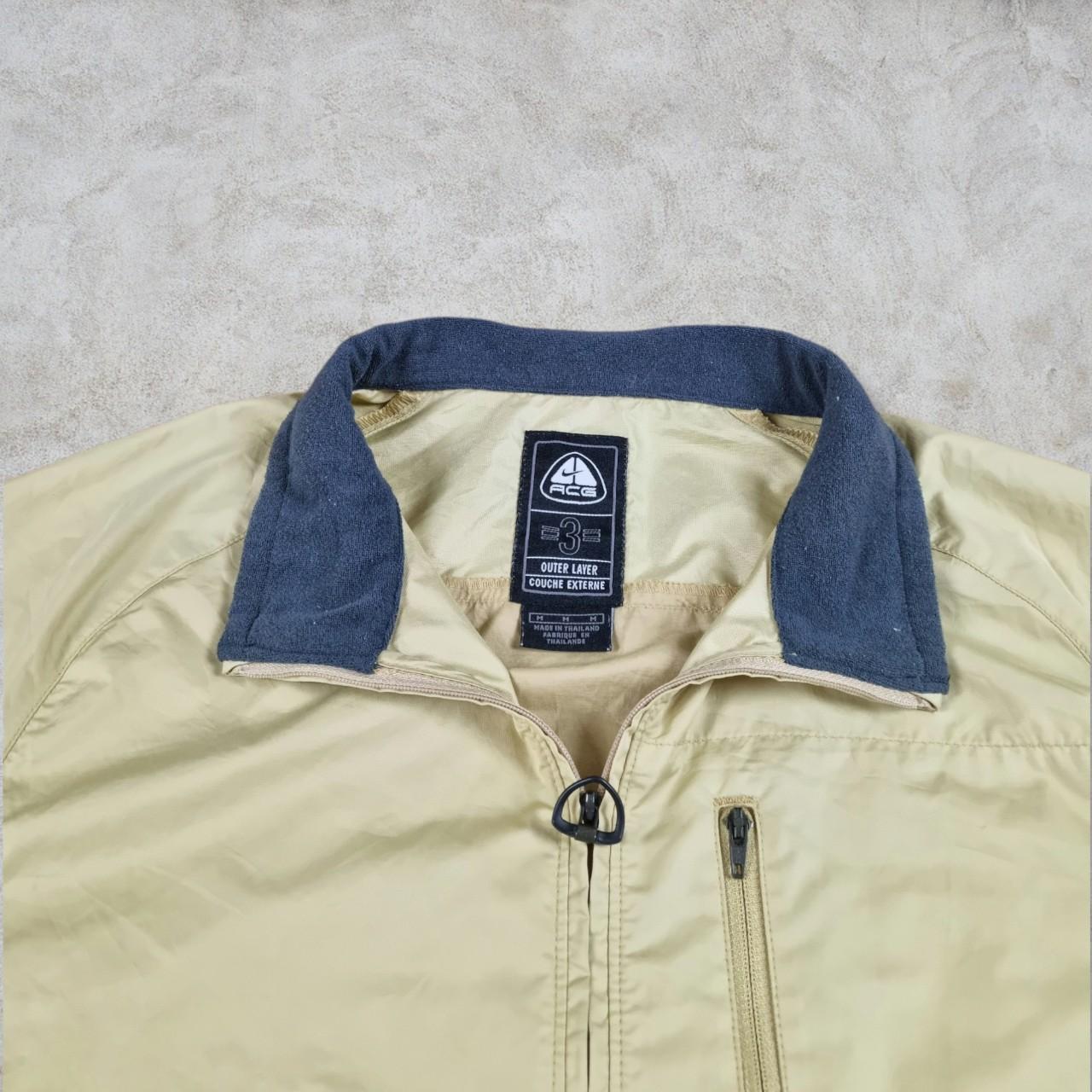 acg windbreaker