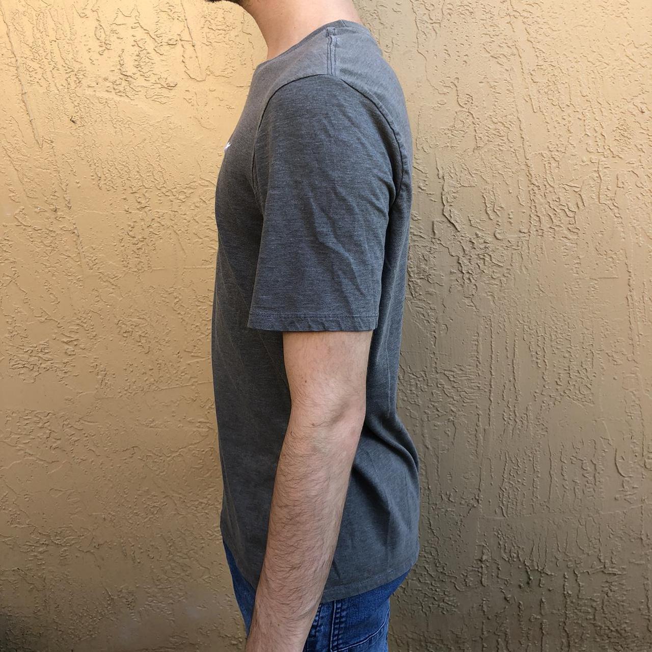 womens grey nike t shirt