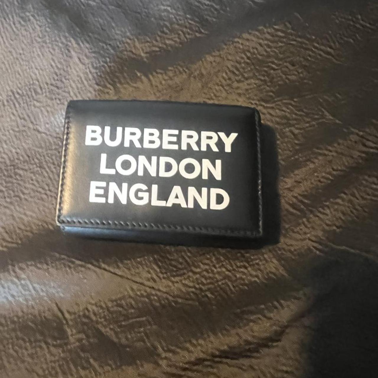 Real or fake burberry wallet? : r/Depop