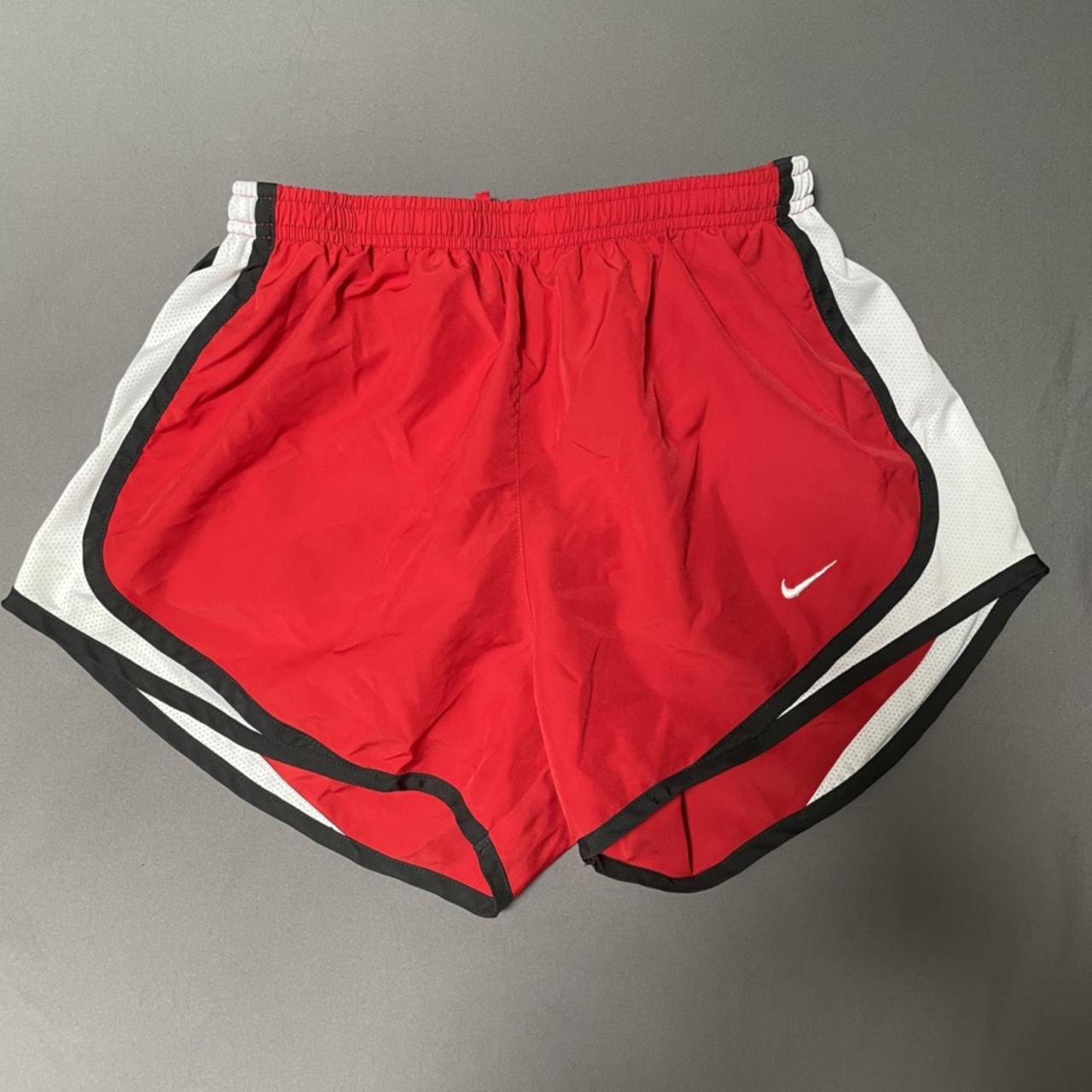 nike short couple