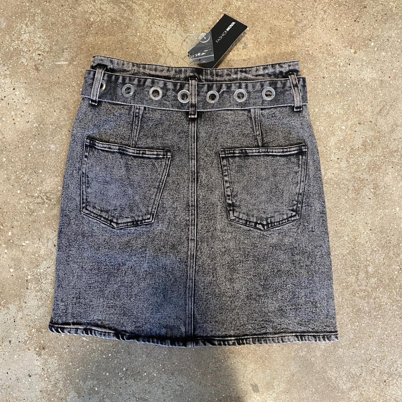 Product Image 2 - Denim Mini Skirt
Fashion Nova
Acid Wash
New