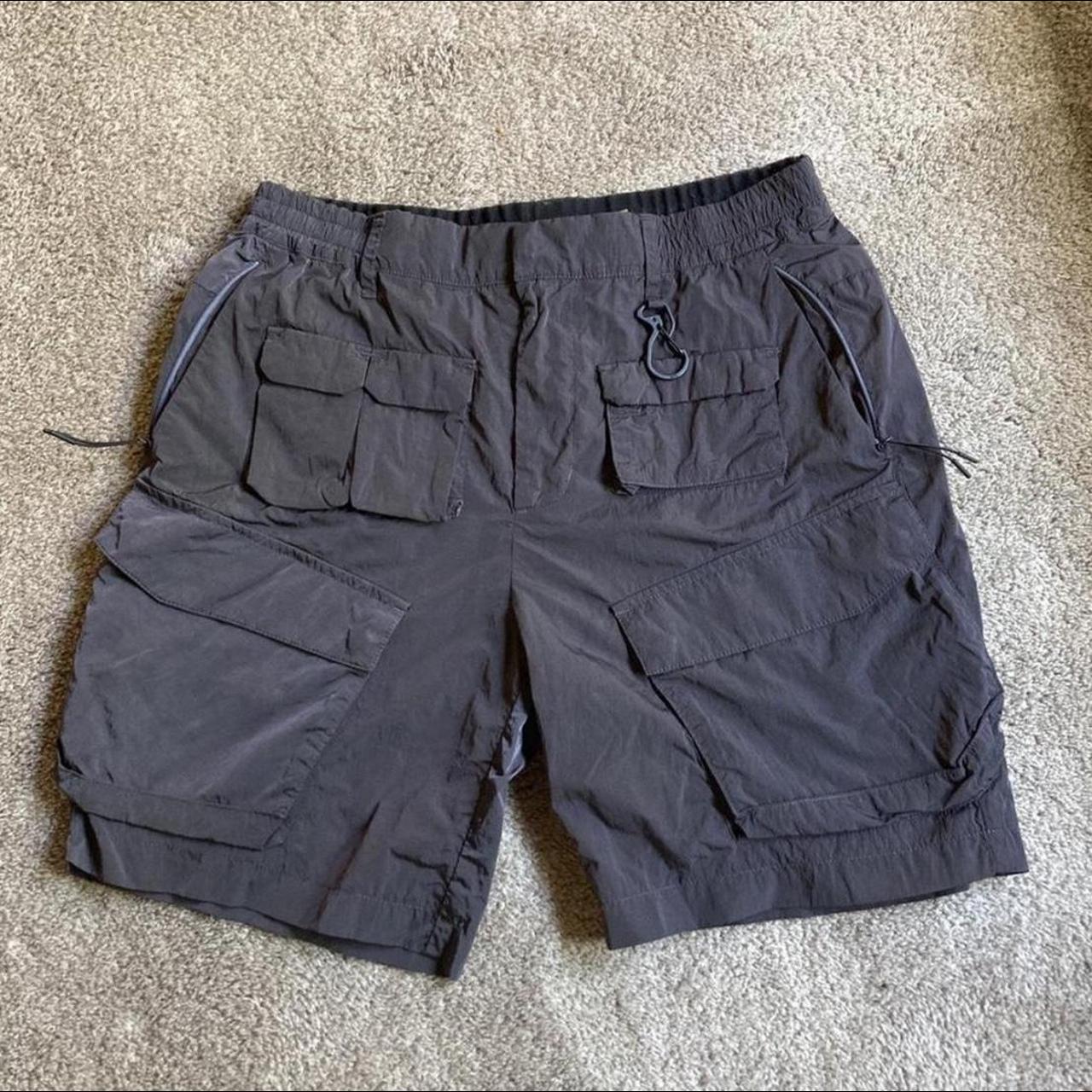 Kith Men's Black Shorts Depop