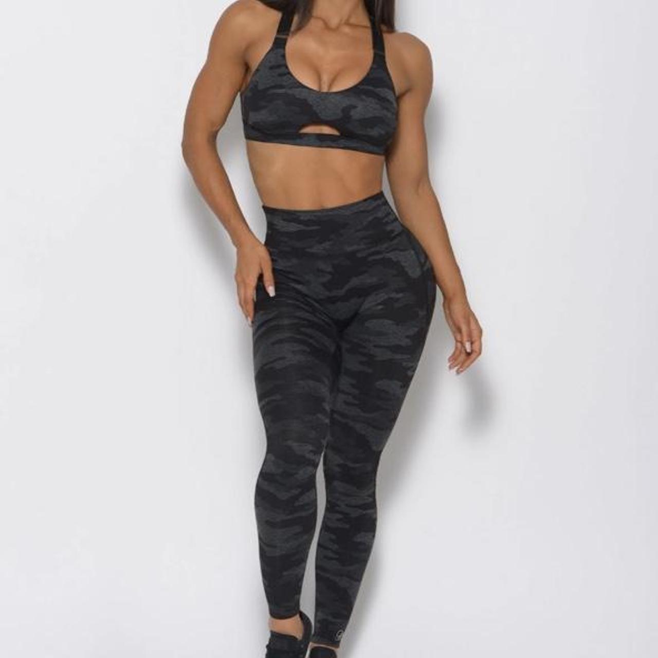 Bombshell sportswear camo scrunch leggings Perfect - Depop