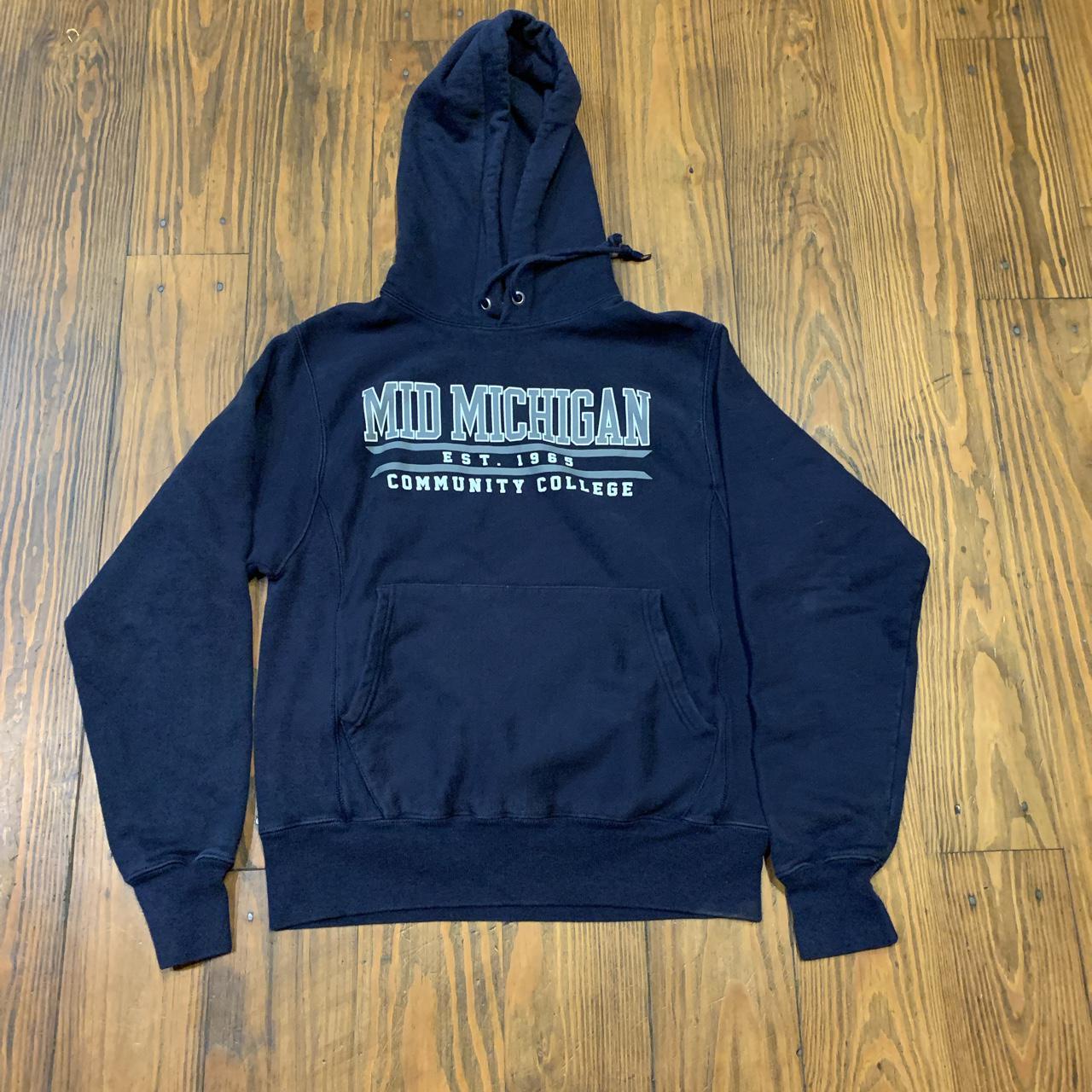 Champion Men's Navy Hoodie | Depop