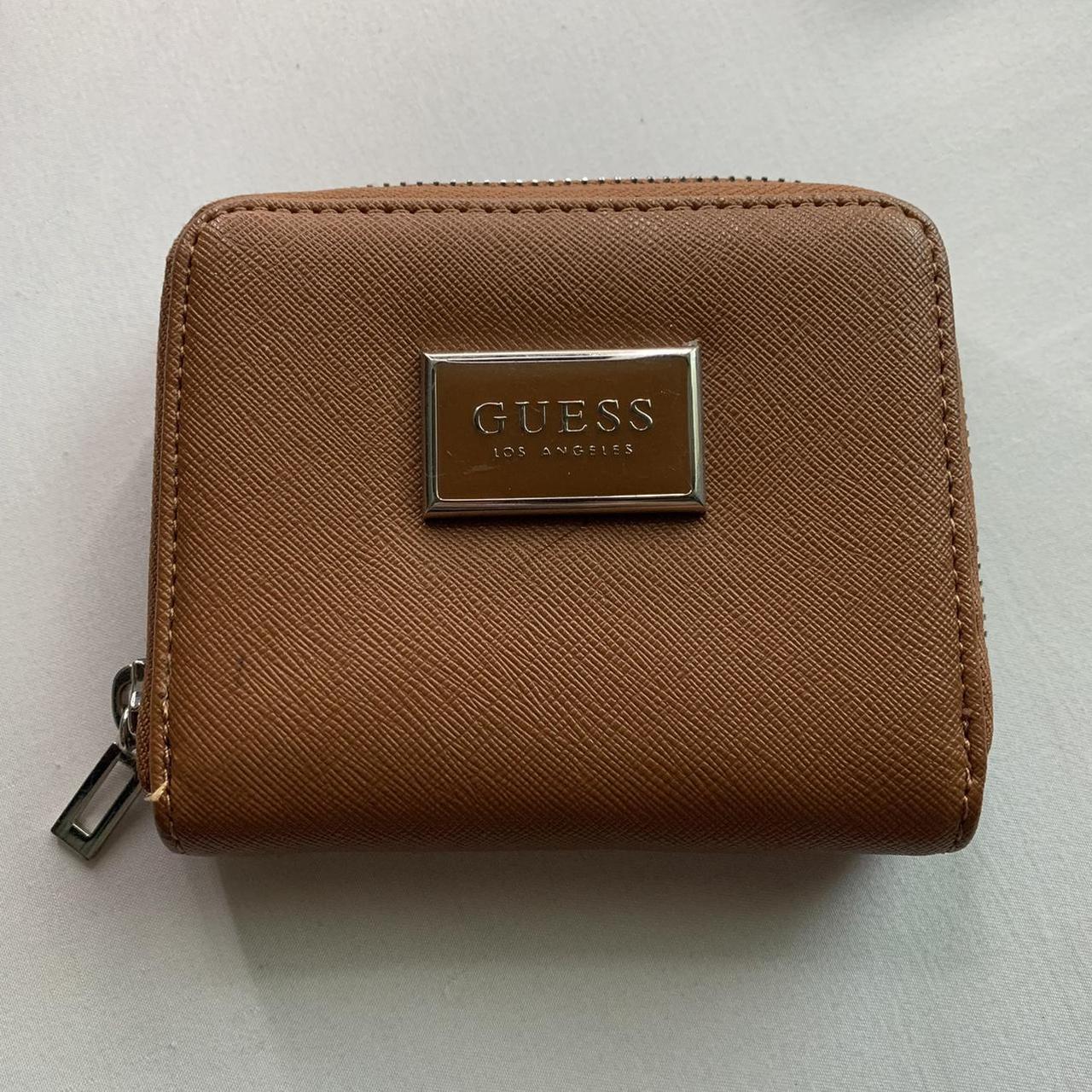 Small clearance guess wallet