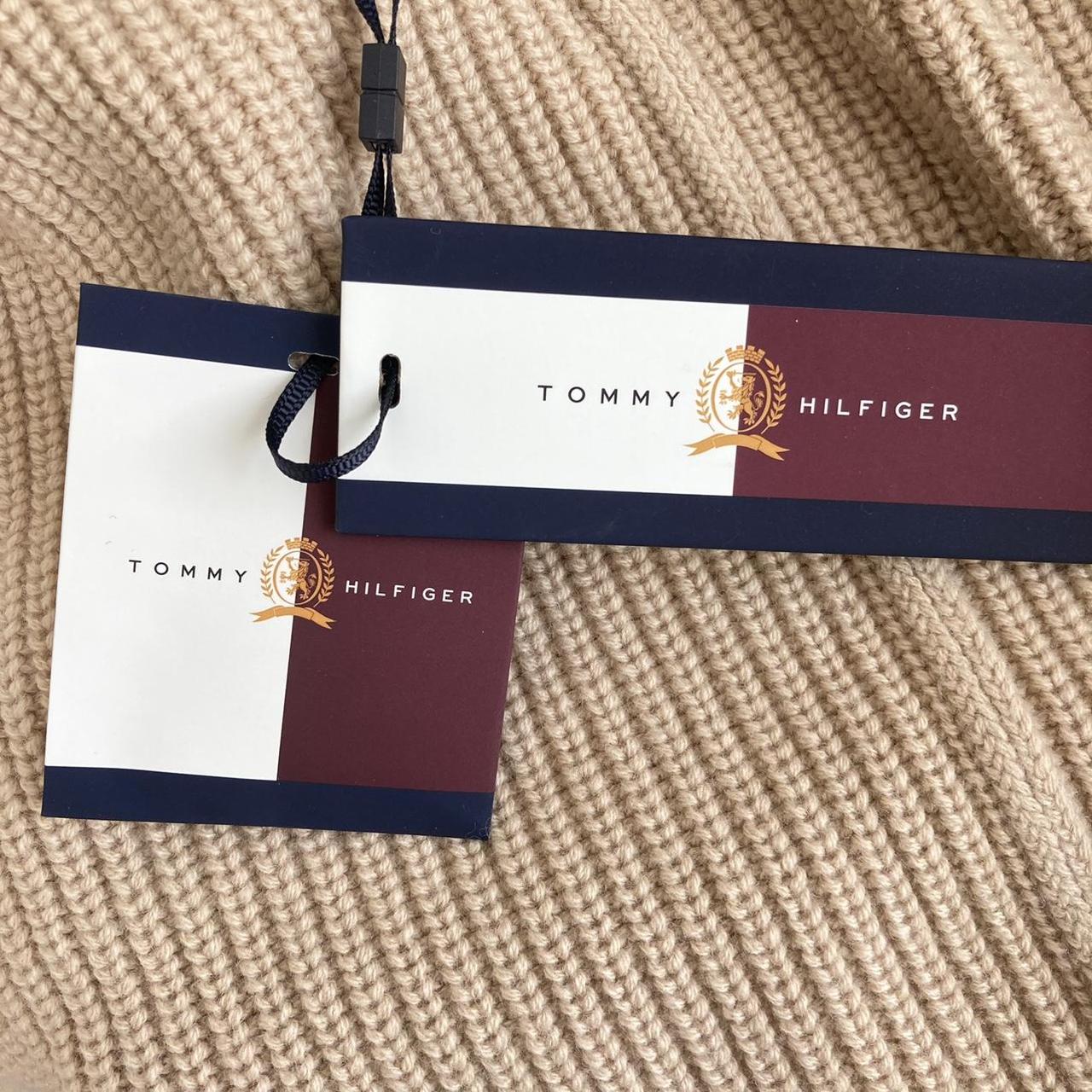 NEW WITH TAGS Tommy Hilfiger Beige Cropped... Depop