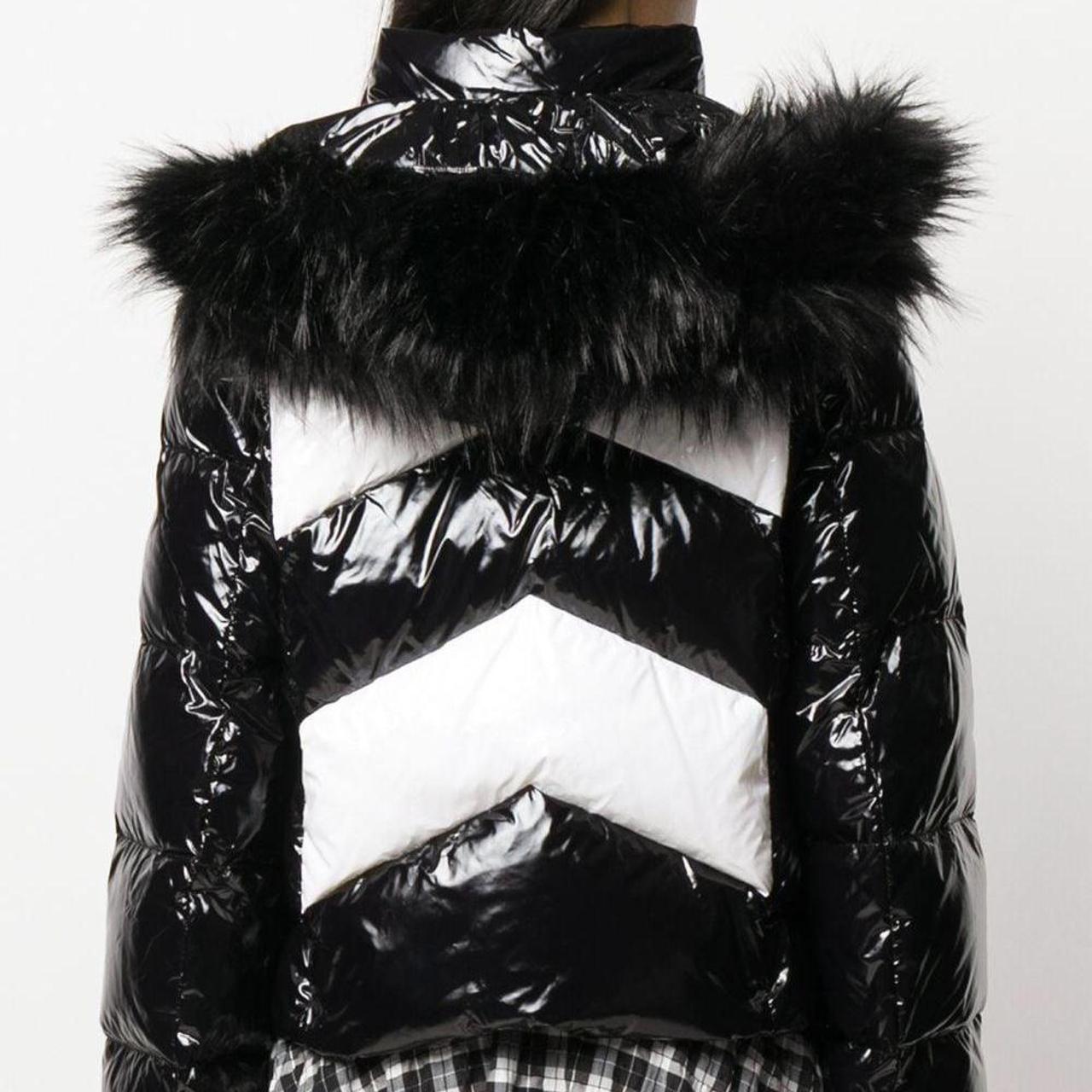 Michael Kors Puffer jacket with a fauxfur hood Size... Depop