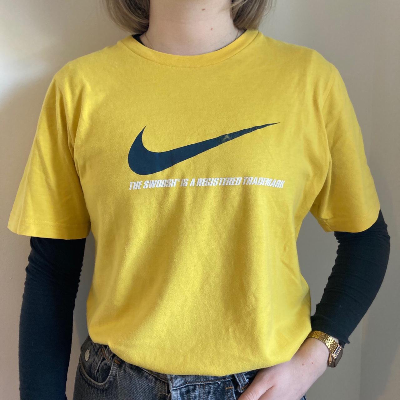 mens yellow nike t shirt
